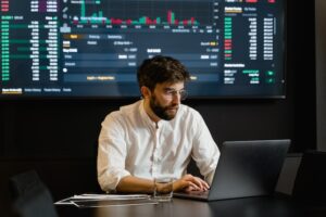 broker
